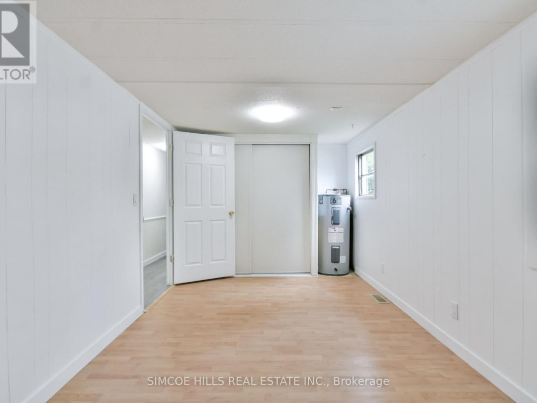 98 - 580 WEST STREET S, 