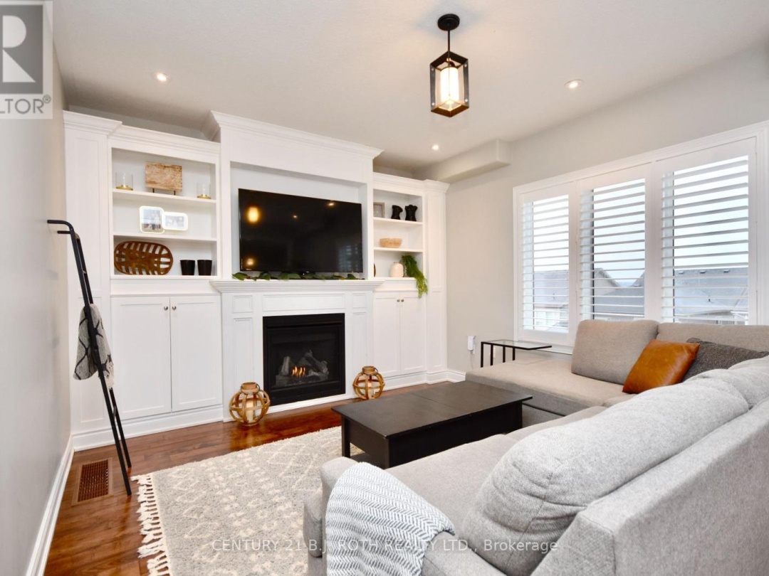 3089 EMPEROR DRIVE, 