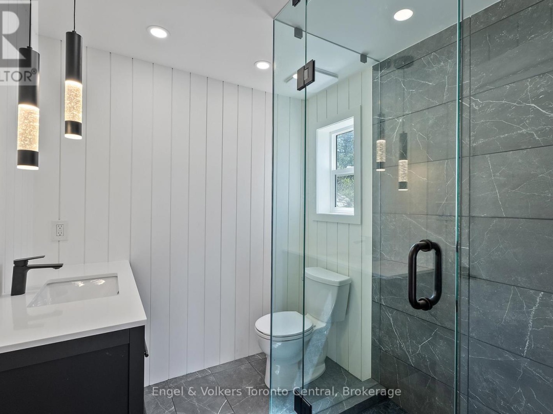 1457 Lake Joseph Road, Mctaggart Lake