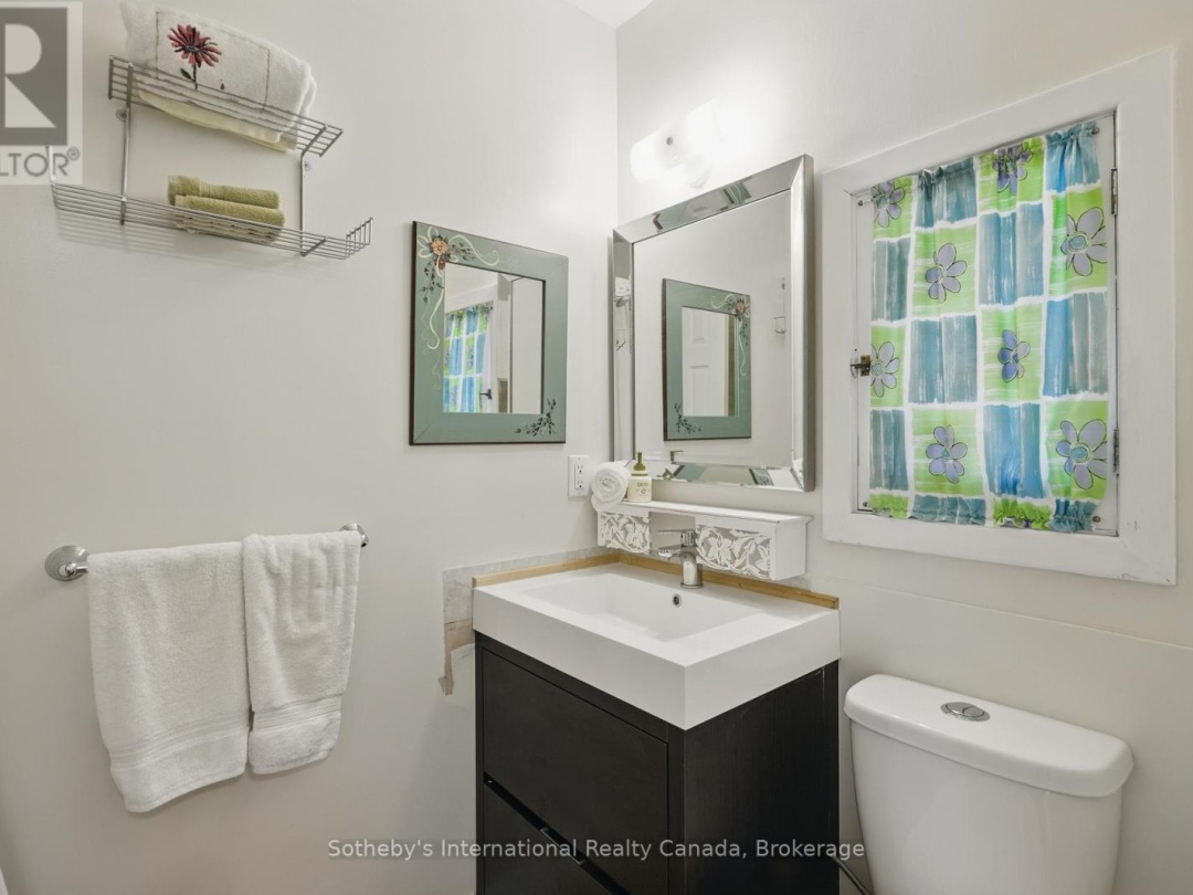 1601 Port Stanton Parkway, Sparrow Lake