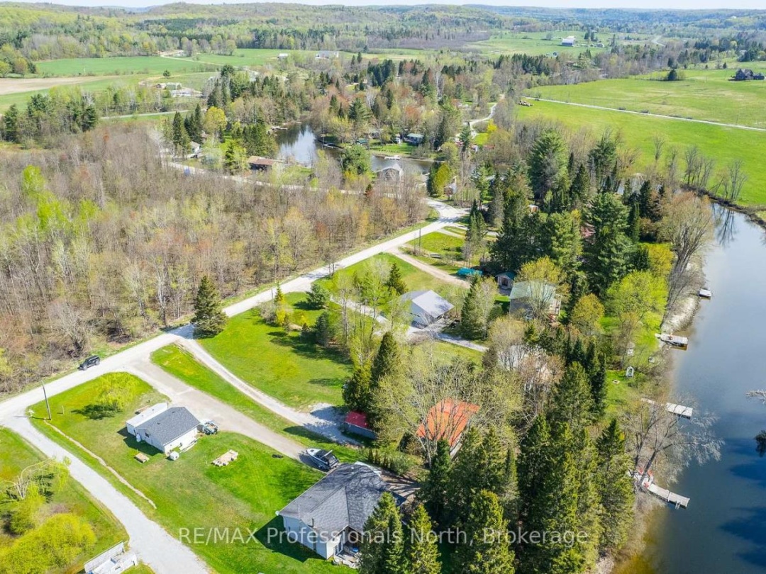 1093 Tiffany Lane, Gull Lake
