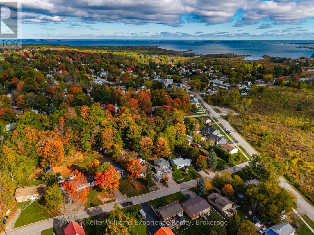 452 BRODERICK STREET, 