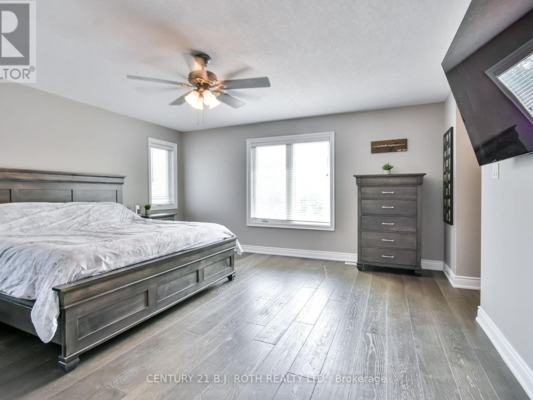 3428 TIMBERLINE AVENUE, 