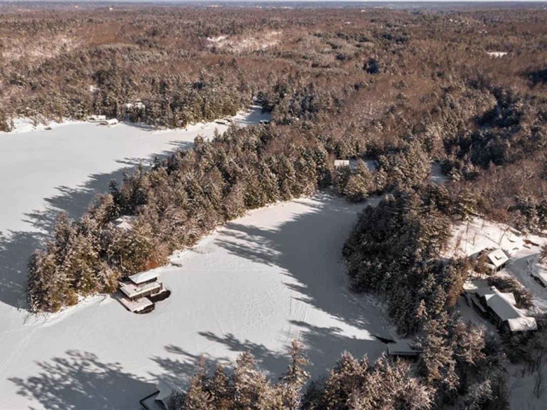1039 Viewpoint Trail Trail, Lake Muskoka