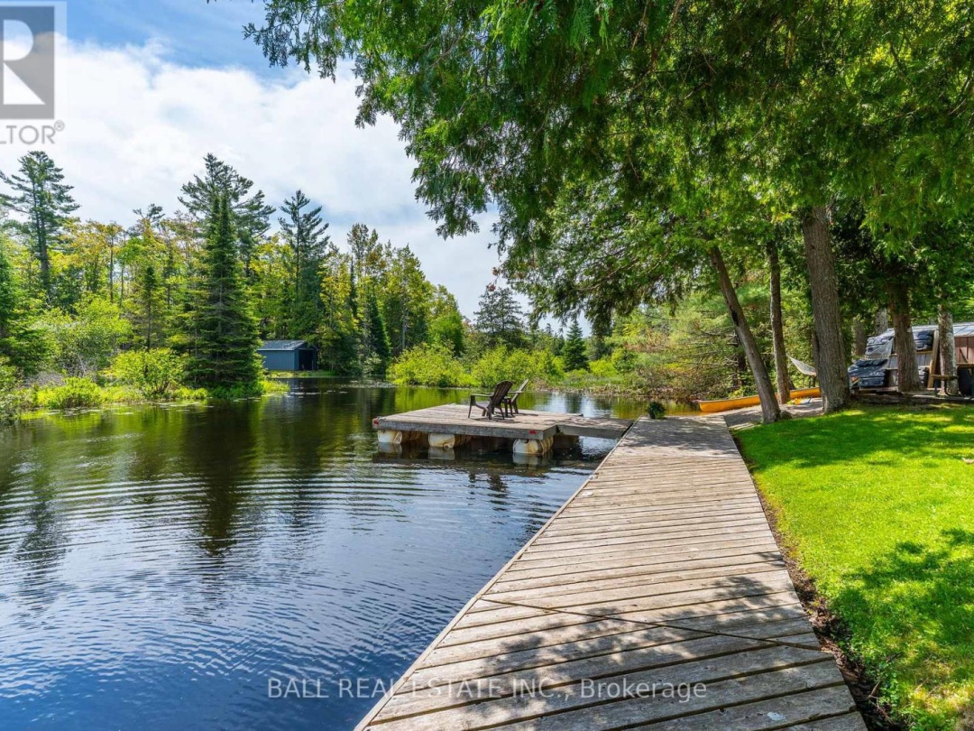 73 SUNSET COURT, Little Bald Lake
