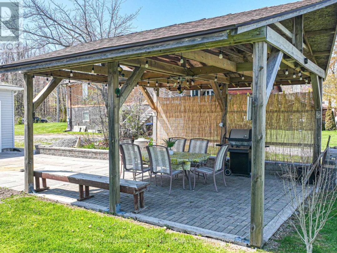 4137 Bayview Avenue, Lake Simcoe