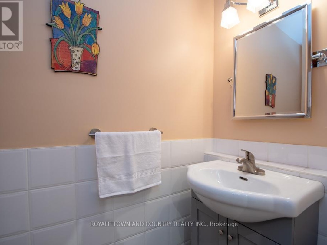 1304 NORTH SHORE ROAD, 