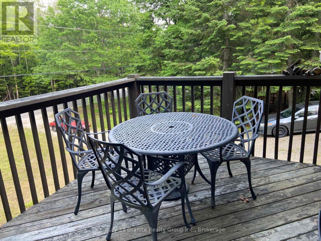 1549 TRAPPERS TRAIL ROAD, 