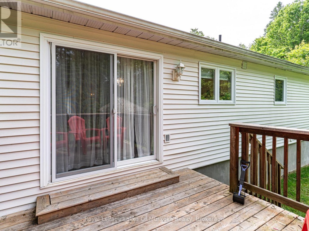 74 GLENCAIRN CRESCENT, 