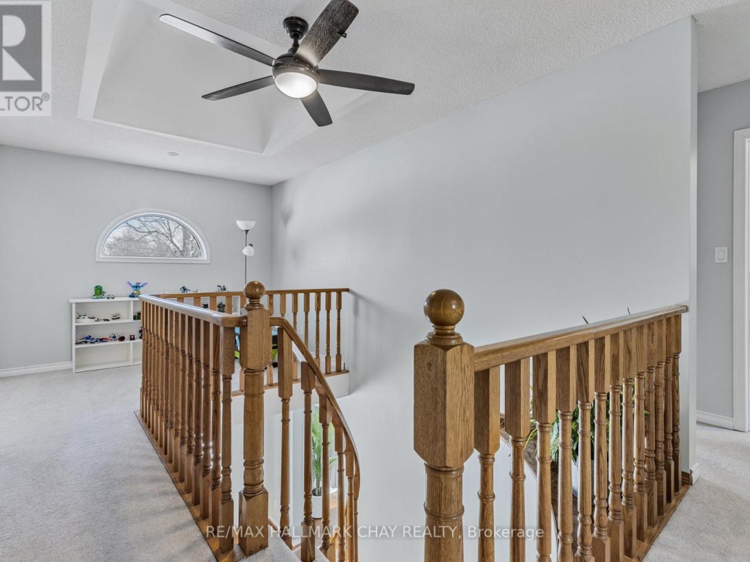 5810 Lowanda Lane, Ramara
