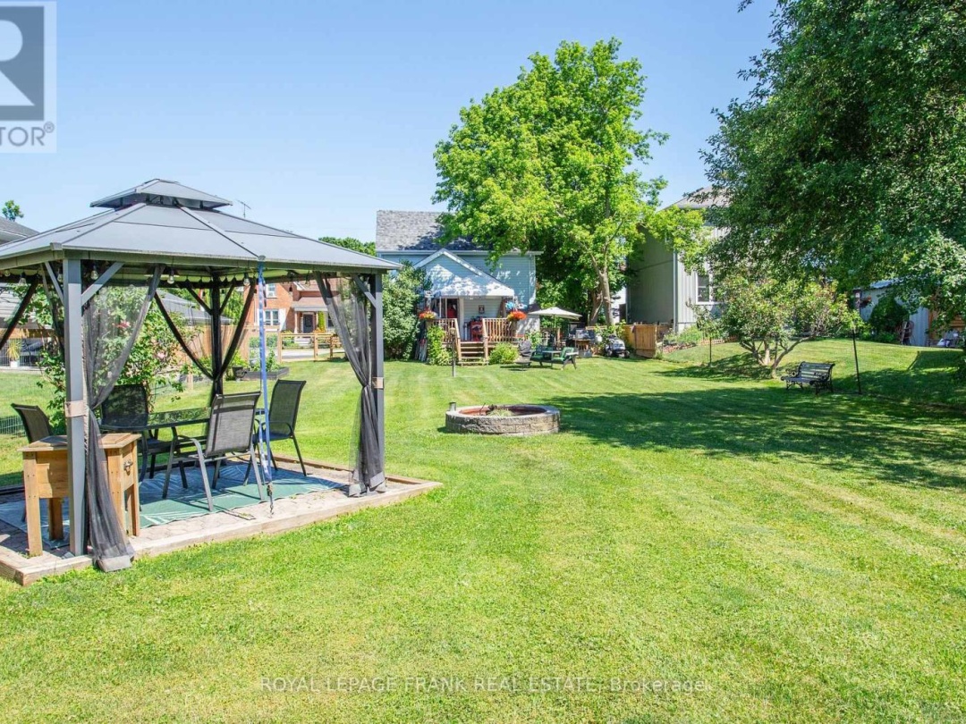 11 WHITESIDE STREET, 
