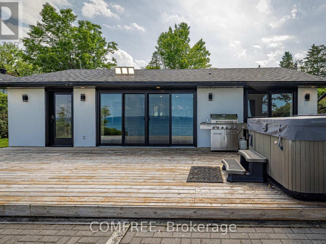 901 WOODLAND DRIVE, 