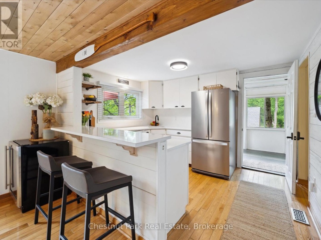 218 North Drive, Lake Vernon