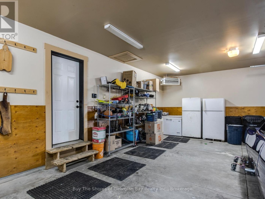 399 Dawson's Side Road, Tiny