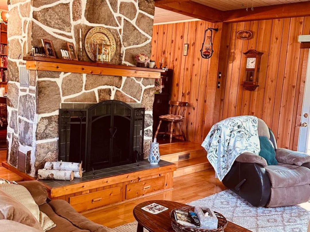 1671 HWY 60 HIGHWAY, 