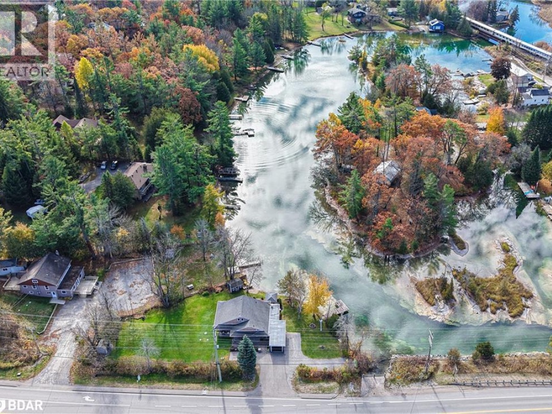 8222 COUNTY RD 169 Road, 