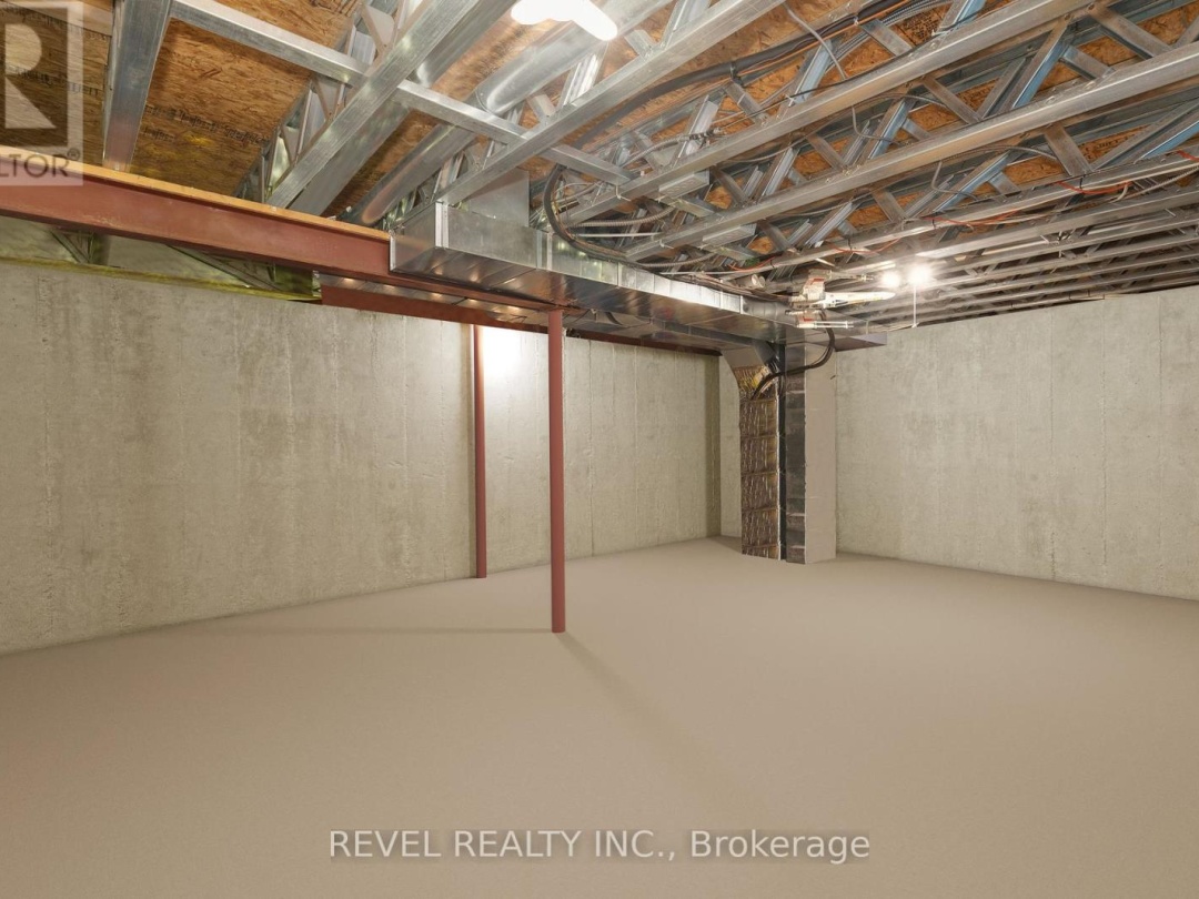 36 800 West Ridge Boulevard, Orillia