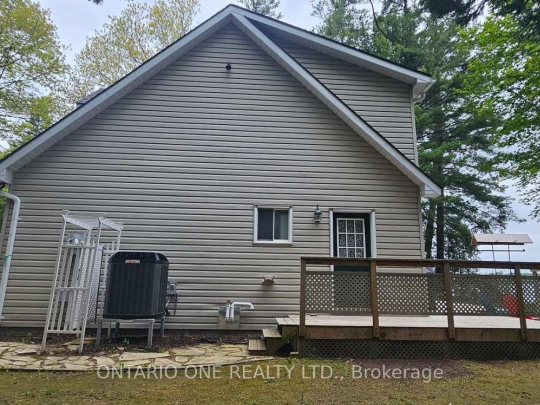 3143 SPARROW LAKE ROAD S, St George Lake