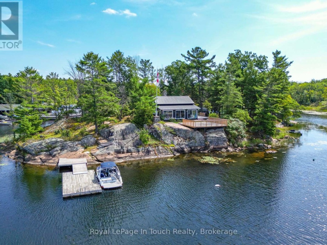 2 Island 860, Georgian Bay