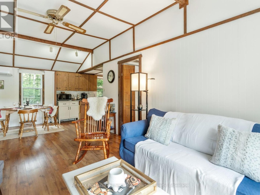 1004 Wilson Heights Trail, Haliburton Lake