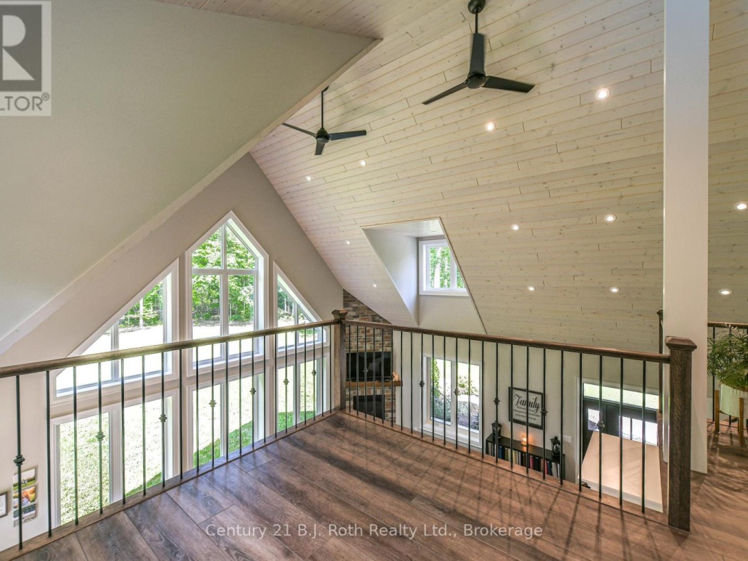 3082 FAIRGROUNDS ROAD, 