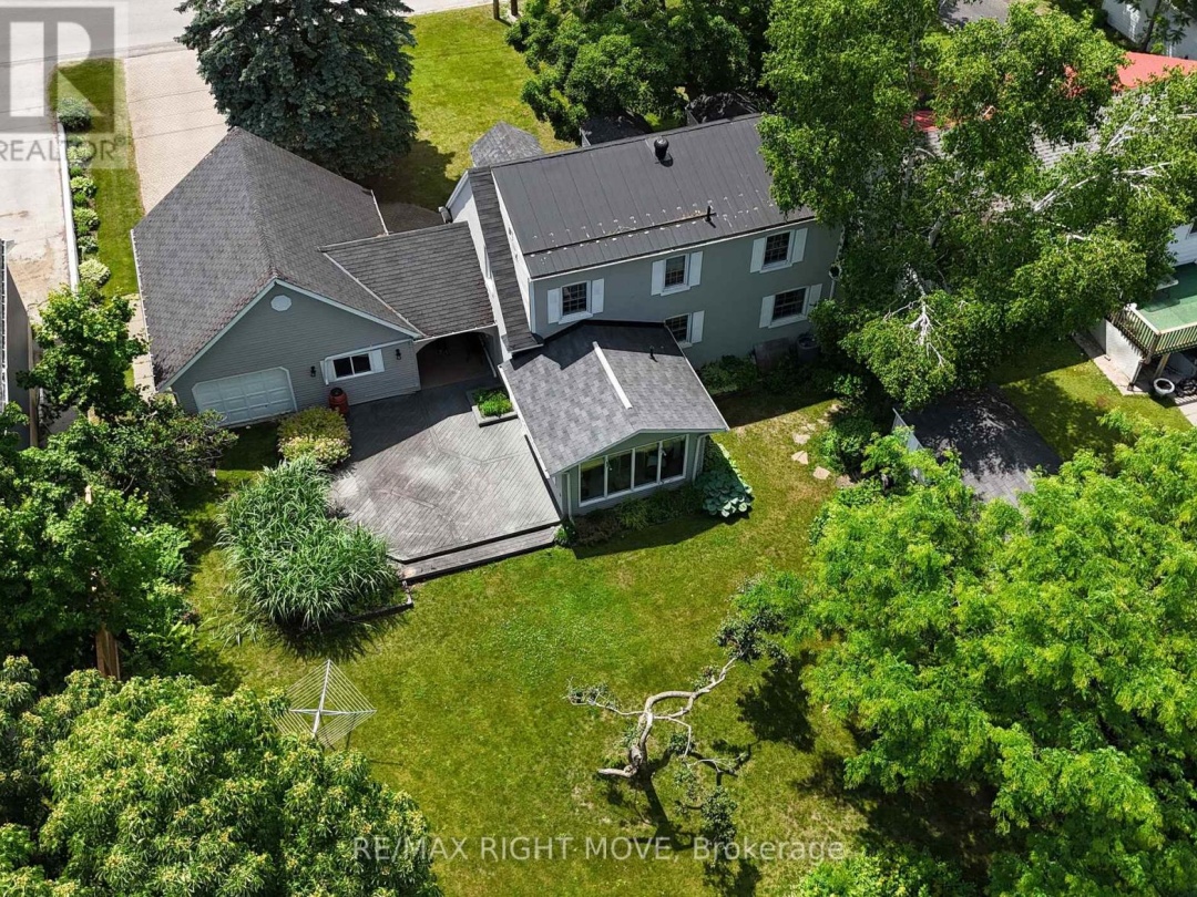 374 PETER STREET, 