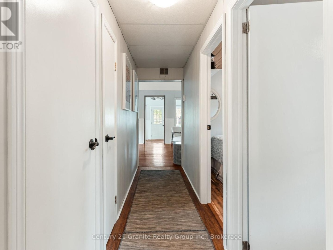 13 Birchleaf Drive, Gull Lake