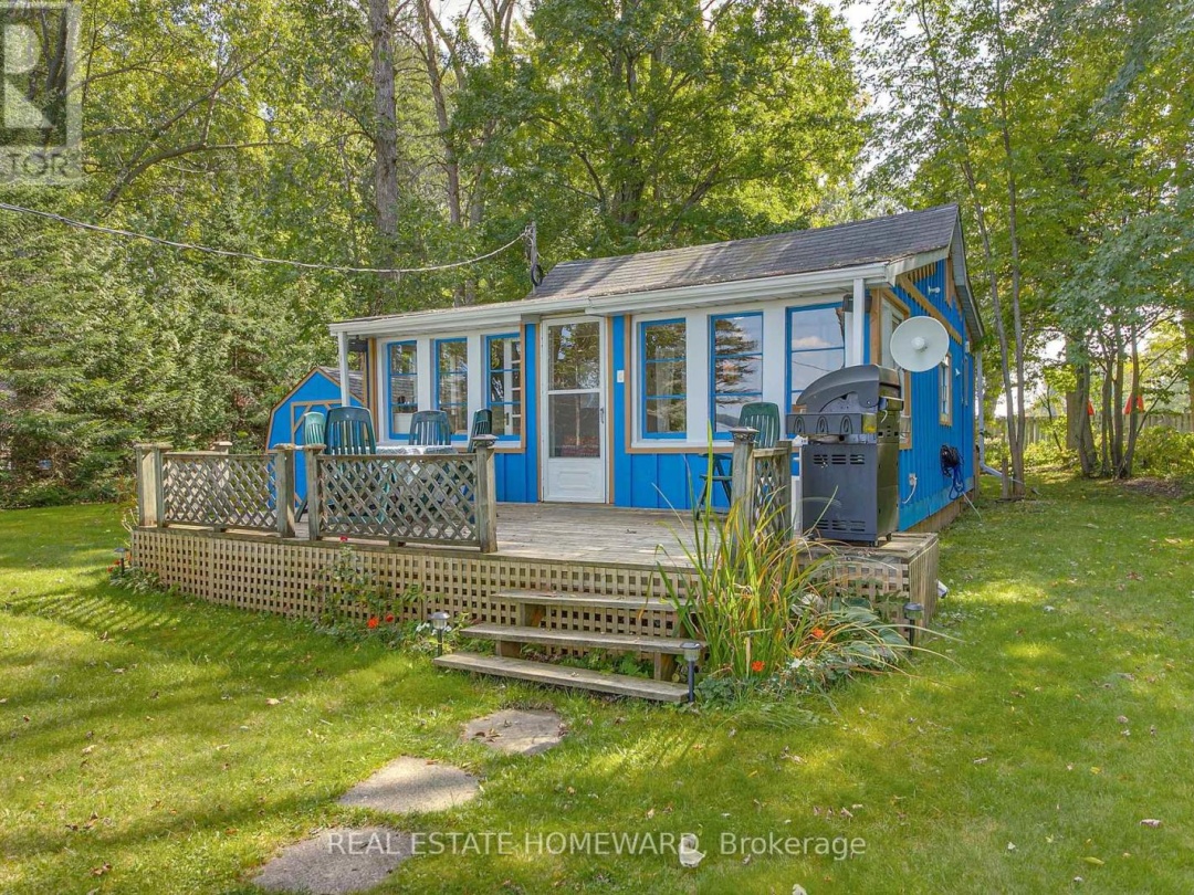 1046 Bea Dale Lane N, Sparrow Lake