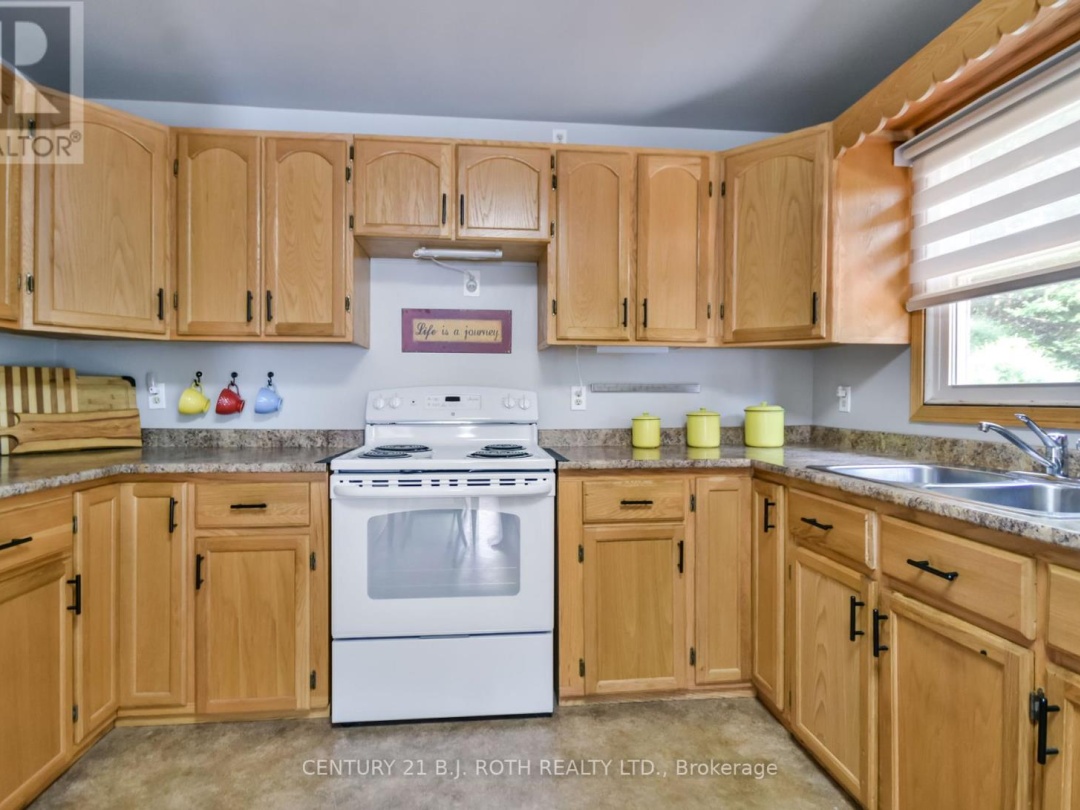 1039 DIVISION ROAD E, 