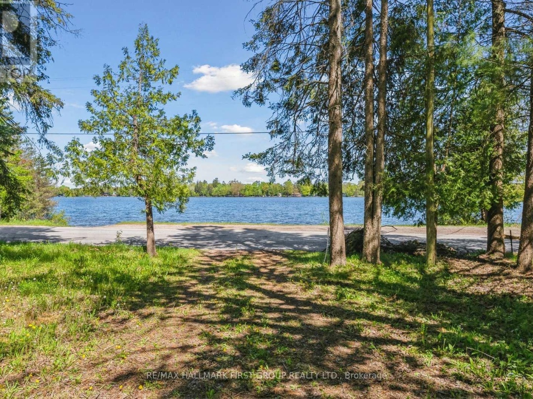 3070 Sparrow Lake Road S, Severn