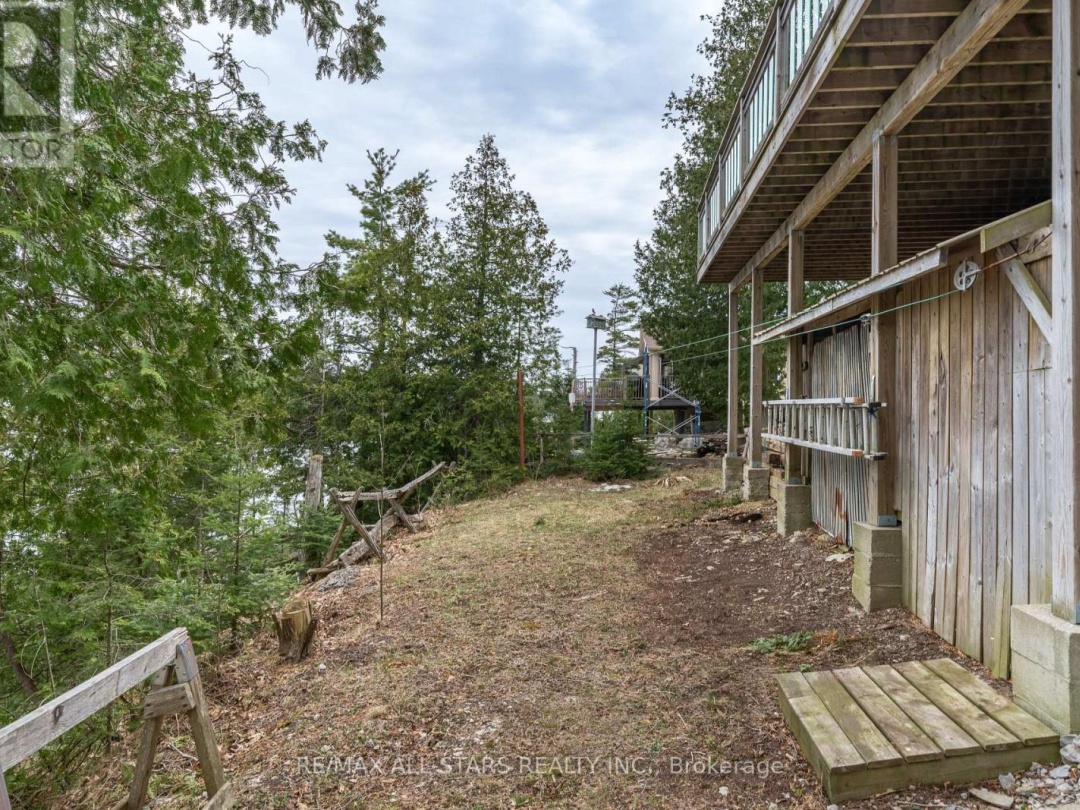 149 Lakeside Drive, Four Mile Lake