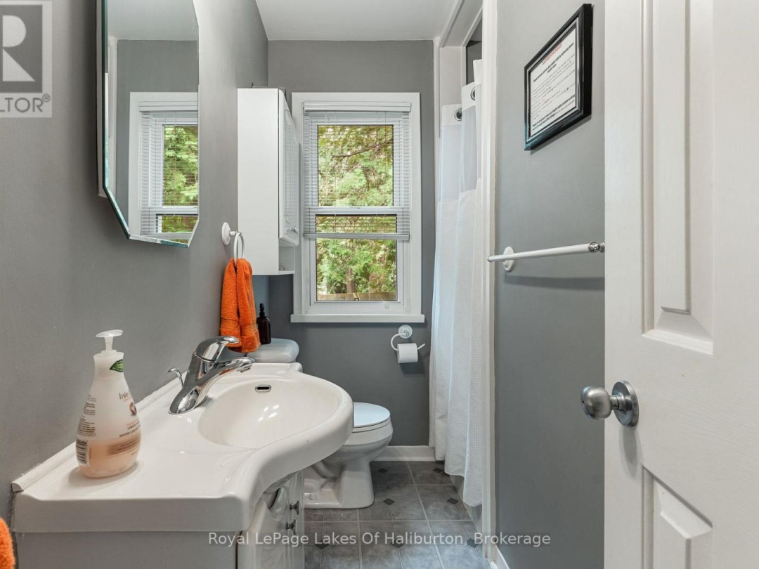 10 GRIFFIN DRIVE, 