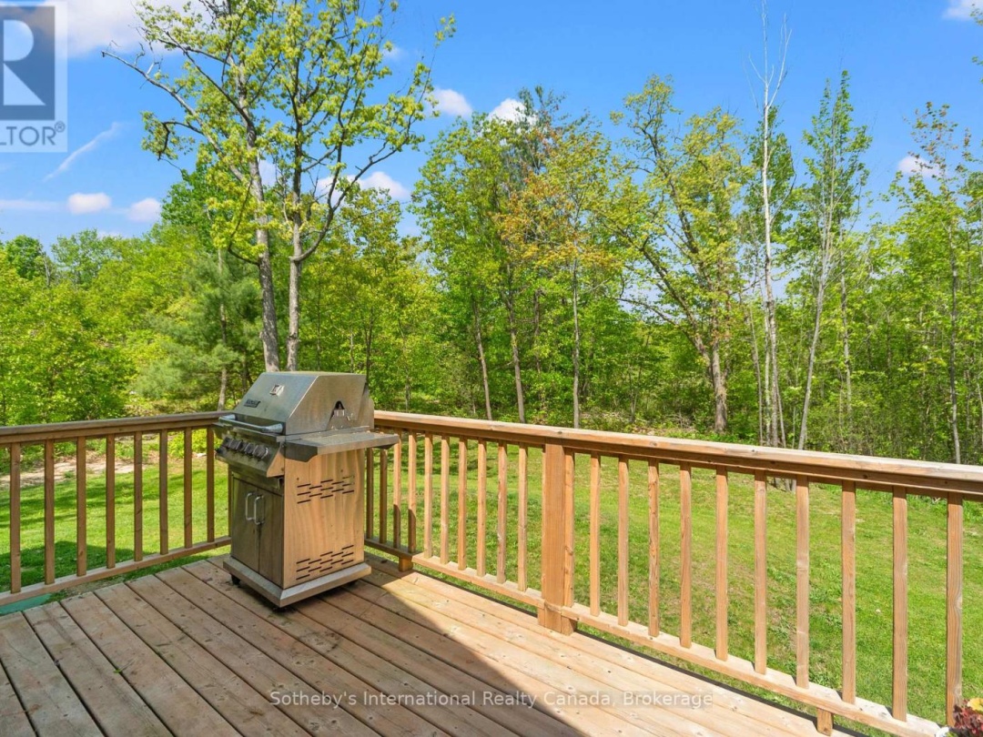 260 Forest Harbour Parkway, Tay