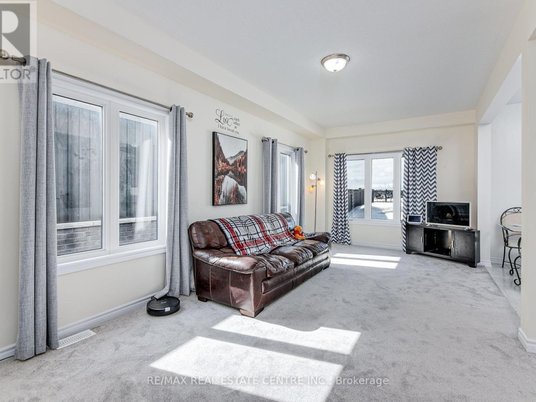 58 ATLANTIS DRIVE, Orillia