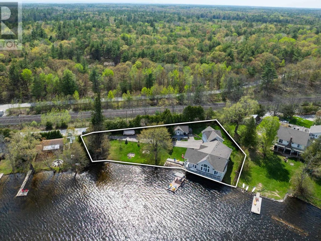 1601 Port Stanton Parkway, Sparrow Lake