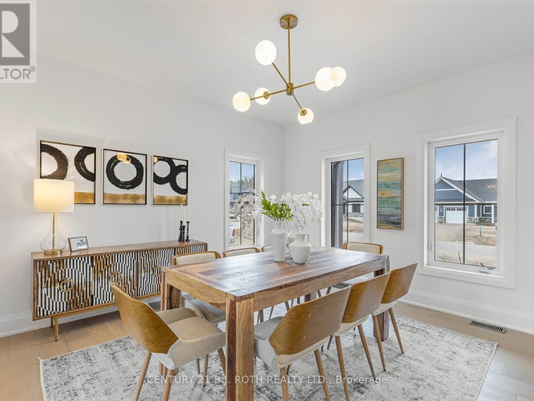 8 CLYDESDALE COURT, 