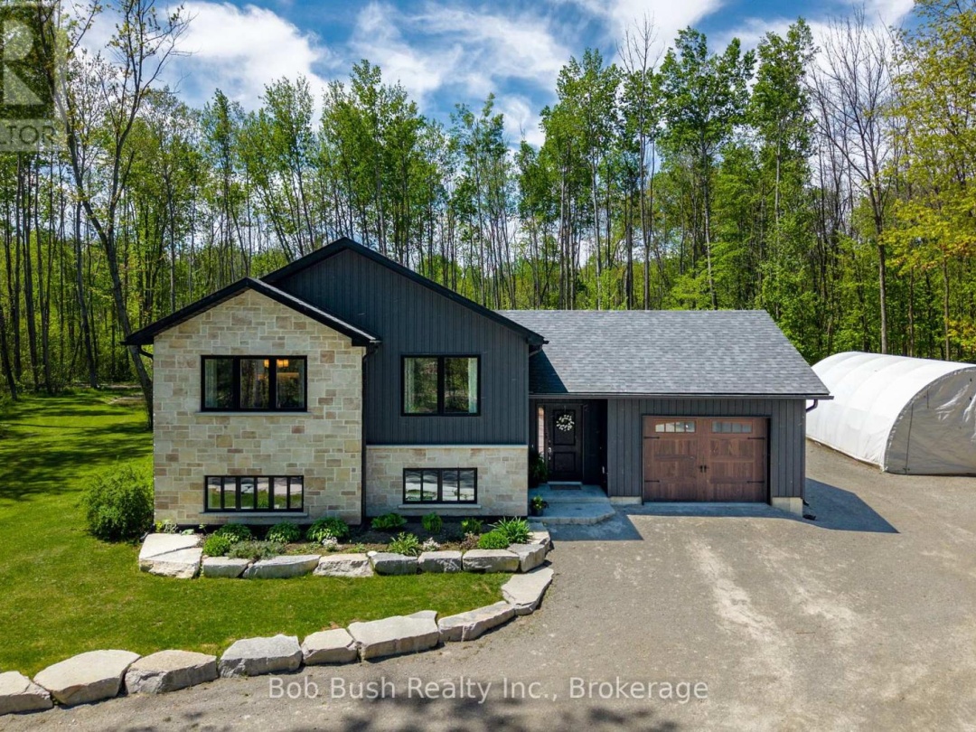 4 Davis Drive, Georgian Bay