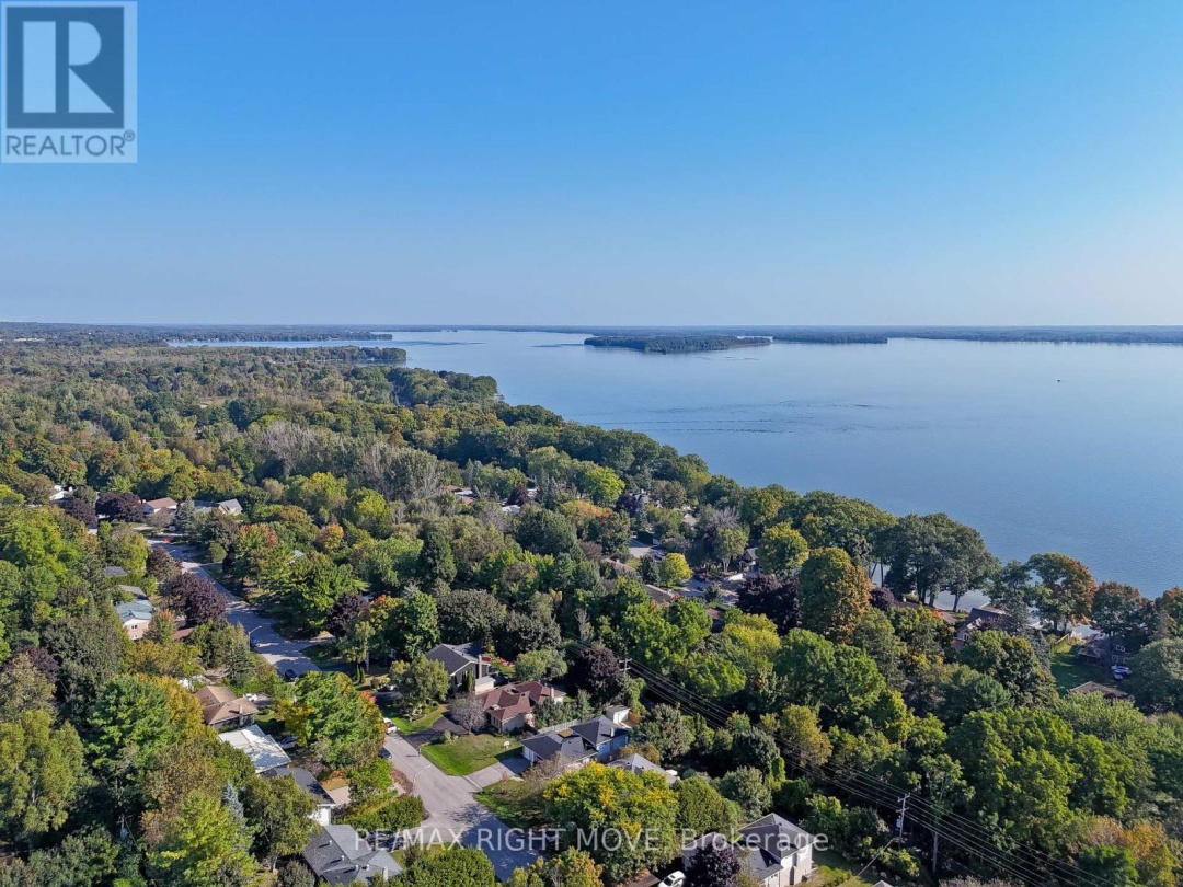363 Tallwood Drive, Orillia