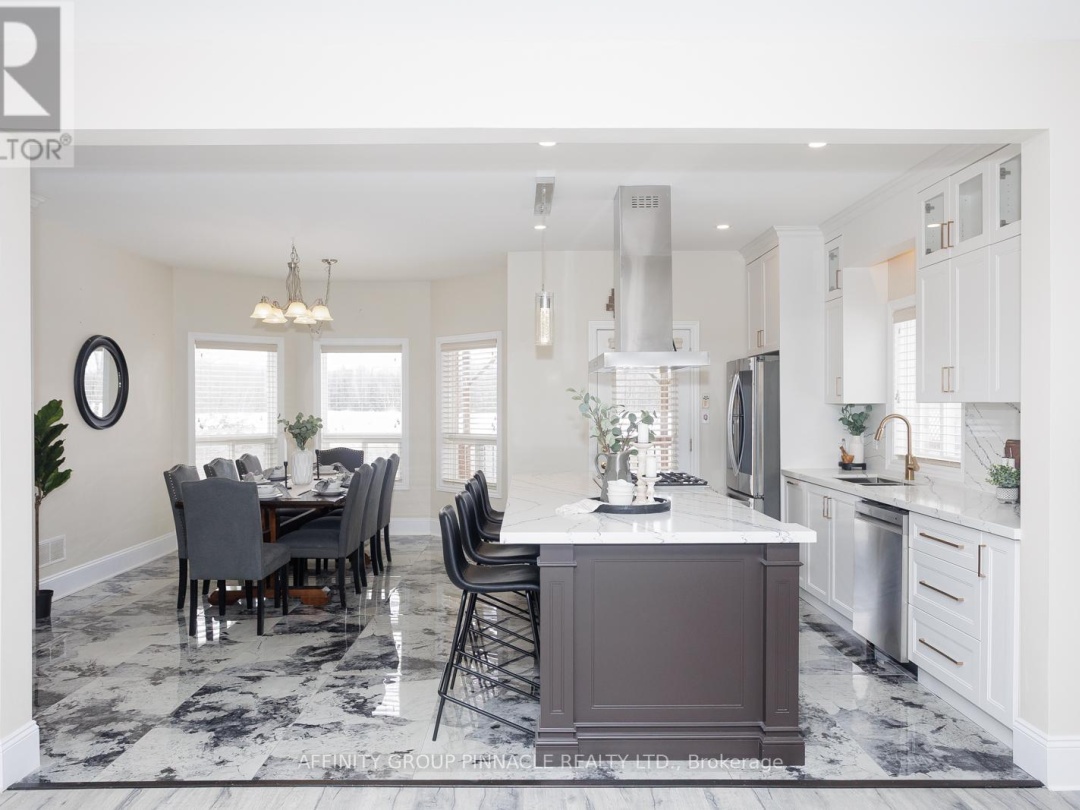 36 BALL AVENUE E, Talbot River