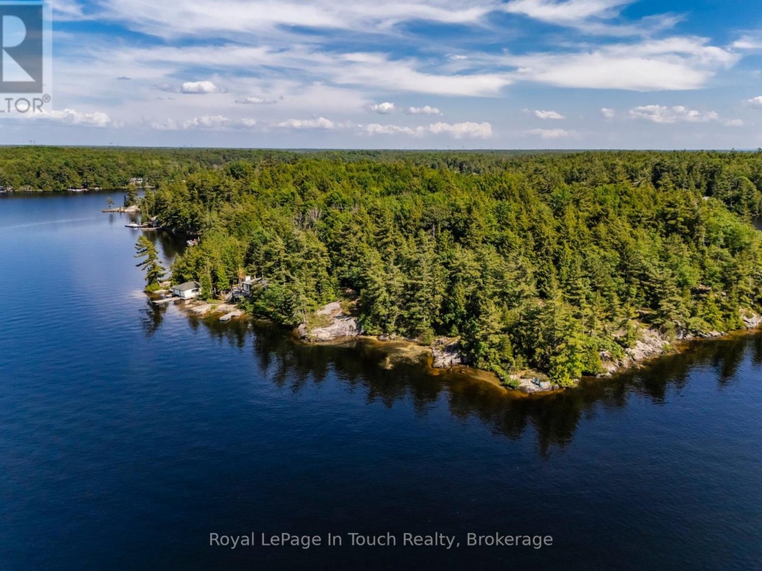 2 IS 270 SIX MILE LAKE ISLAND,