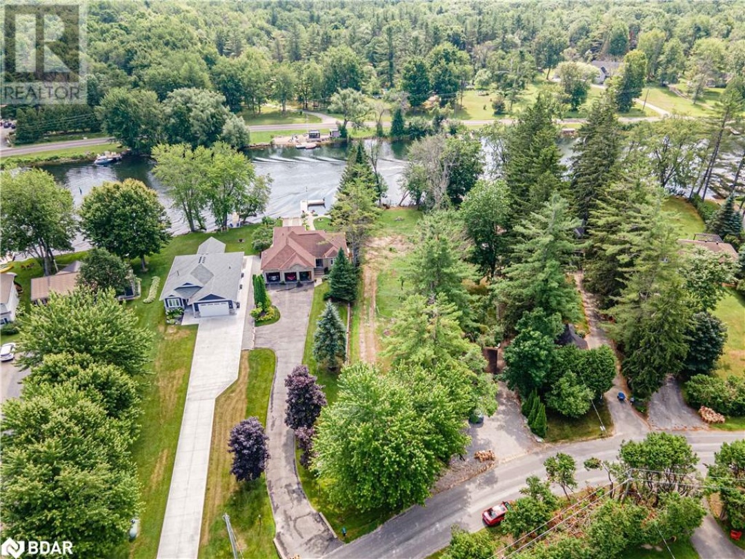 1705 PENINSULA PT ROAD, 