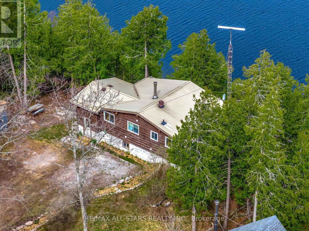149 Lakeside Drive, Four Mile Lake