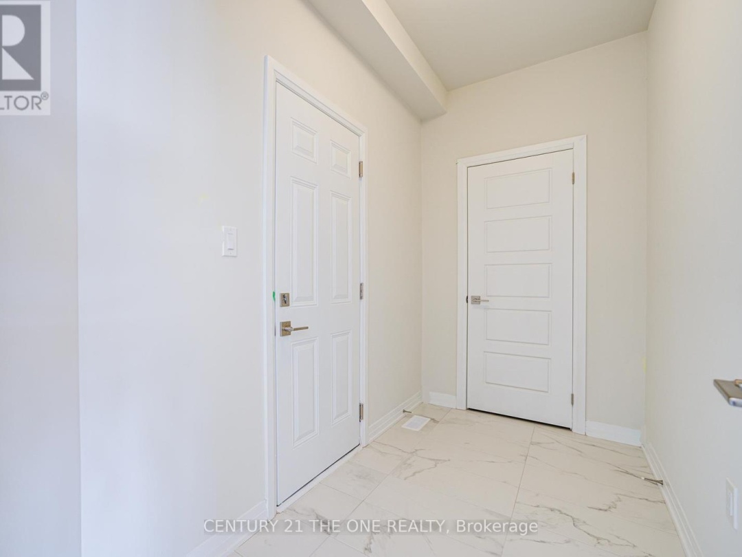 3045 Sandy Acres, Lake Couchiching