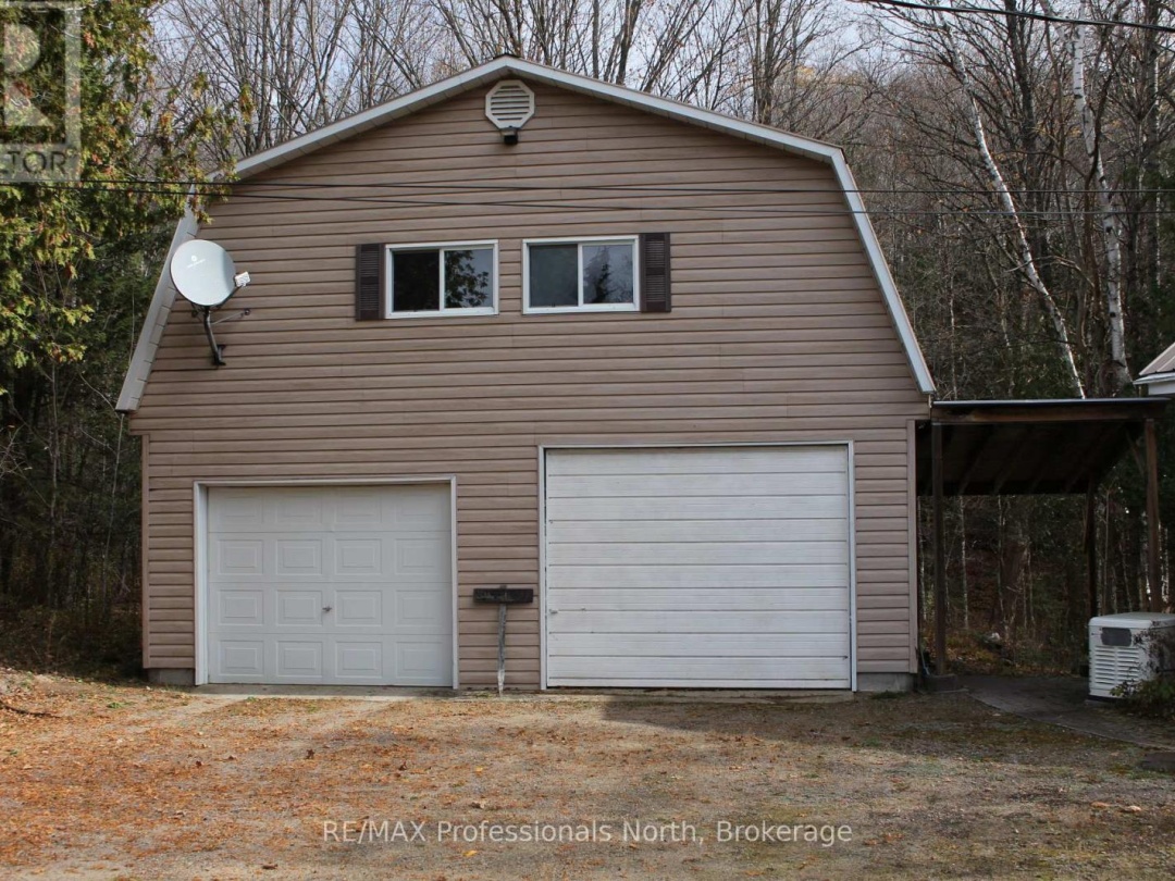 2166 BLAIRHAMPTON ROAD, 