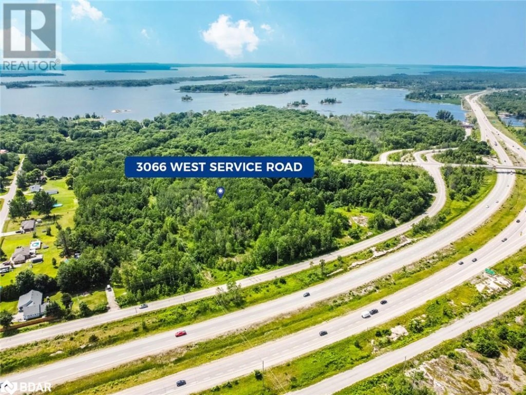 3066 West Service Road, Waubaushene