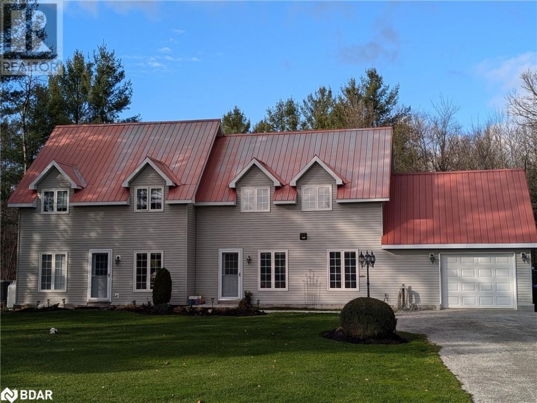 1572 Laughlin Falls Road, Coldwater