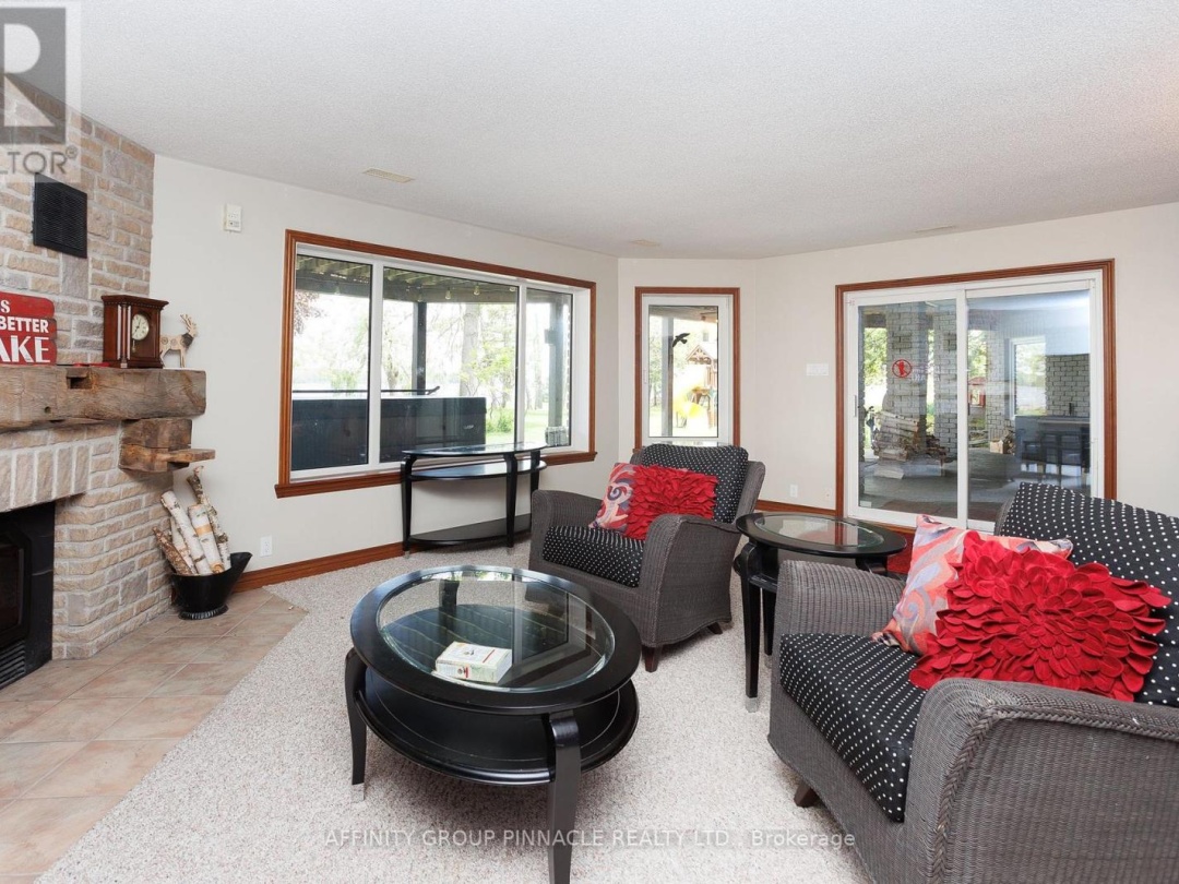 90 Mcgregor Drive, Pigeon Lake