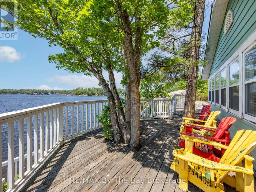 3572 ISLAND 820/MERMAID ISLAND, 