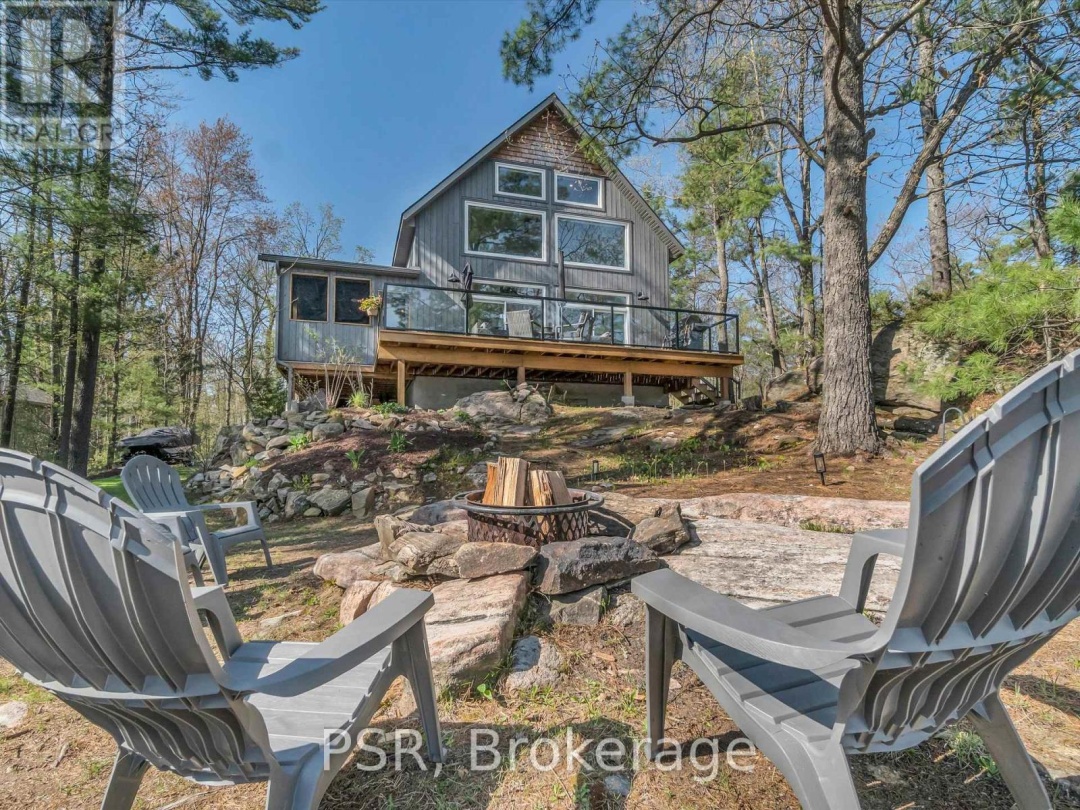 1028 Marshall Drive, Pine Lake
