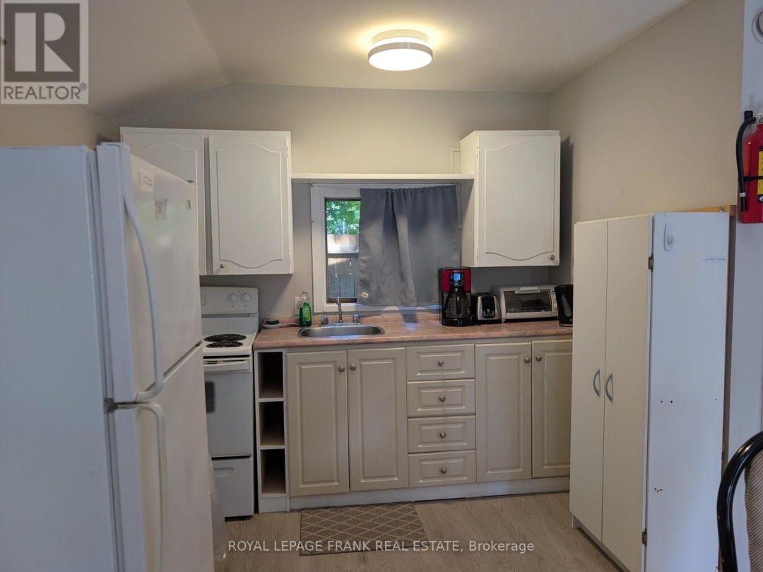 4 - 230-232 LAKE DALRYMPLE ROAD, 